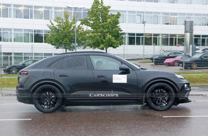 macan-ev-2-1690996463284