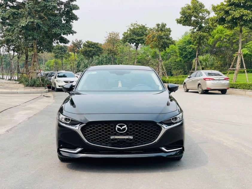 Chỉ sau 1 năm lăn bánh, Mazda3