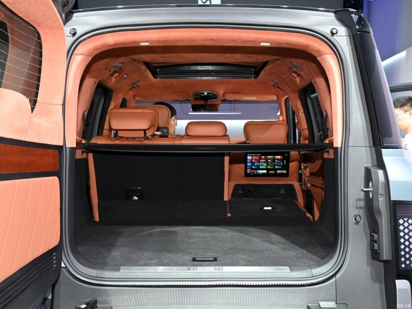 Hãng xe sắp vào Việt Nam ra mắt SUV điện mới: Mạnh hơn 1.000 mã lực, có thể