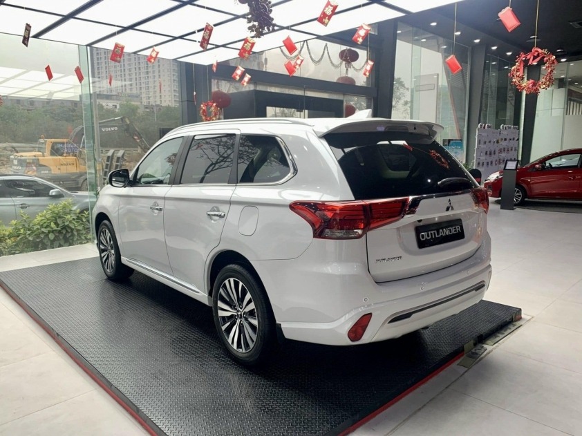 Top 7 SUV hạng C đáng mua nhất 2023 341720