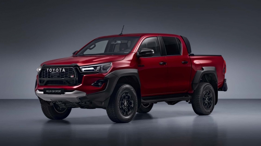 2024-toyota-hilux-gr-sport-ii-uk