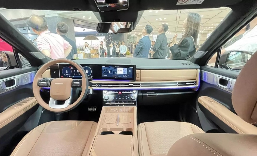 Hyundai Santa Fe 2024 ra mắt thị trường