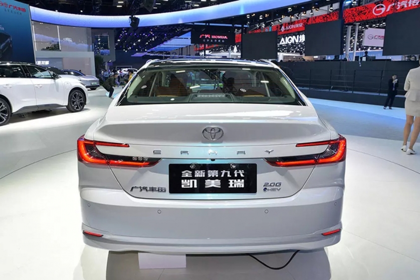 toyota-camry-2024-6-170072805892