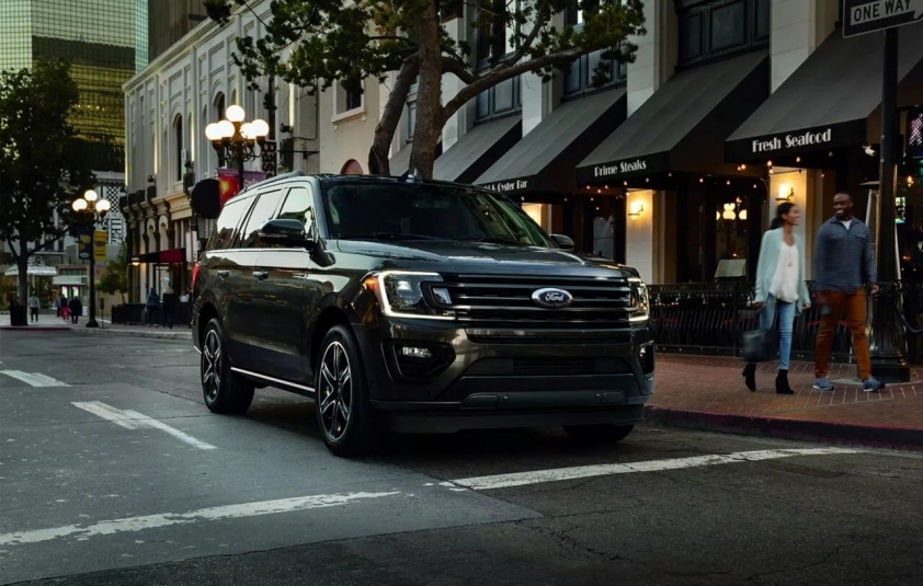 2019-Ford-Expedition-2-1536x975