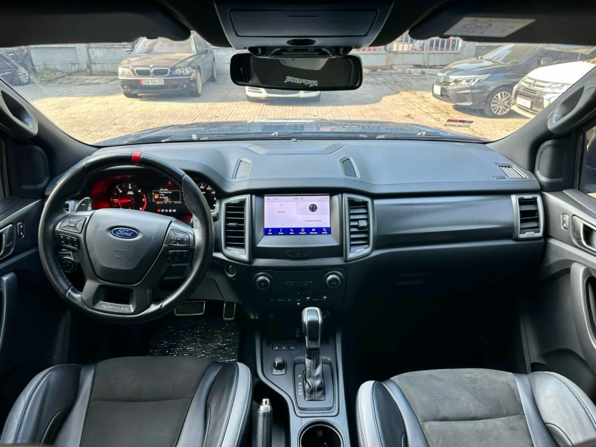 Ngỡ ngàng giá chào bán của Ford Ranger Raptor cũ sau 2 năm lăn bánh 362399