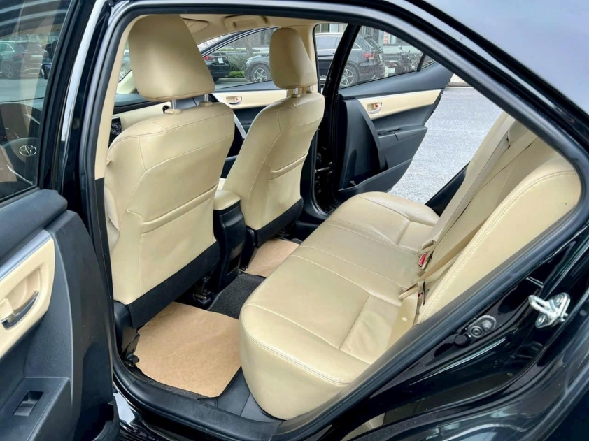 Sau 4 năm lăn bánh, Toyota Corolla Altis cũ bán lại với giá ngỡ ngàng 367254