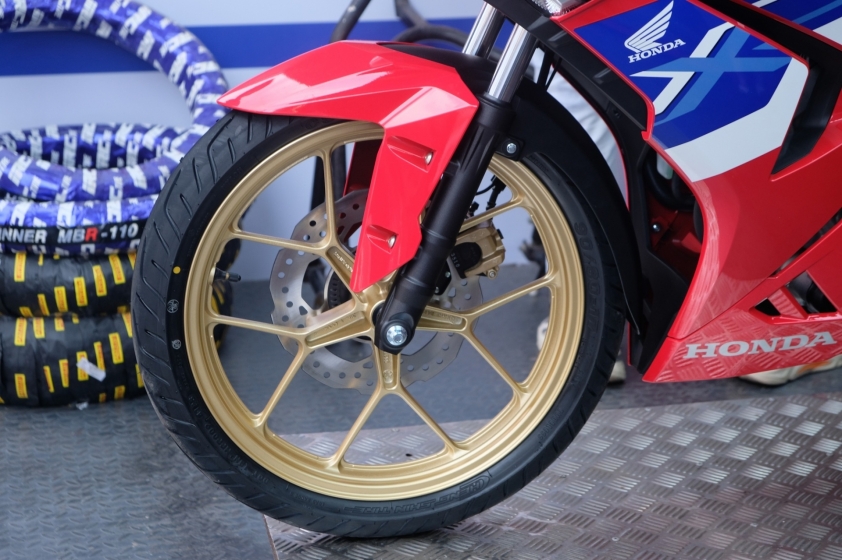 Cận cảnh Honda Winner X 2024 tại Việt Nam: Bổ sung công nghệ, giá từ hơn 46 triệu đồng 370573