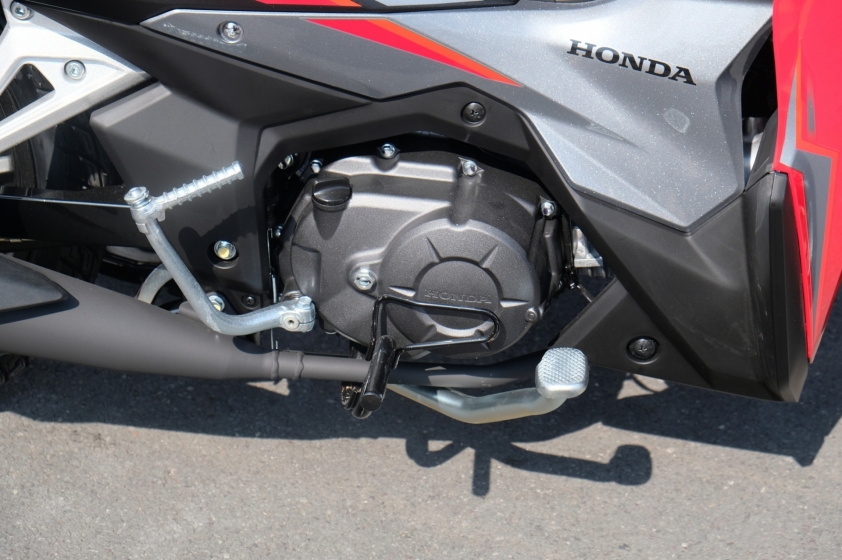 Chiêm ngưỡng ảnh thực tế của Honda Wave RSX FI 2024: Thiết kế thể thao, giá từ hơn 22 triệu đồng 370592