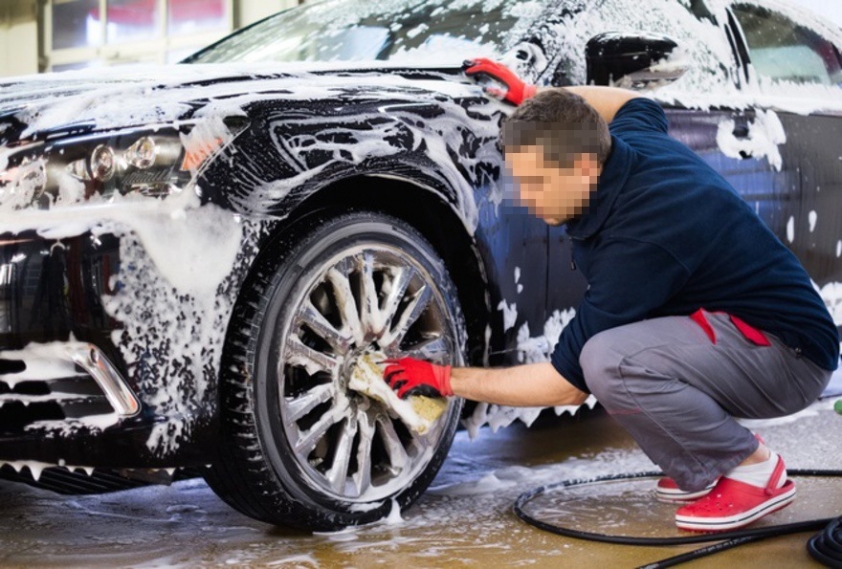 10 sai lầm trong việc rửa xe có thể gây hại cho ô tô 372787