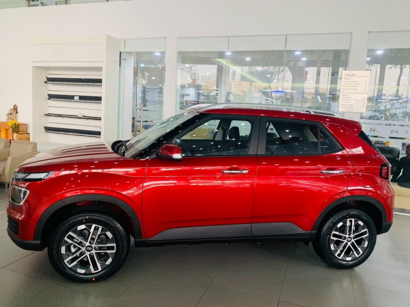 Mở bán chưa lâu, Hyundai Venue đã giảm giá mạnh tại đại lý để cạnh tranh với Raize, Sonet 387204