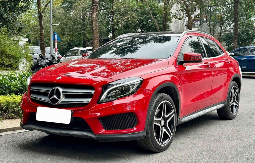 Lăn bánh gần 1 thập kỷ, Mercedes-Benz GLA 250 4Matic cũ rớt giá tới hơn 1 tỷ đồng 398731