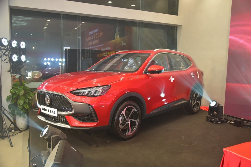 MG HS 2024 chính thức trình làng: Có gói công nghệ an toàn ADAS, giá từ 699 triệu đồng 398950