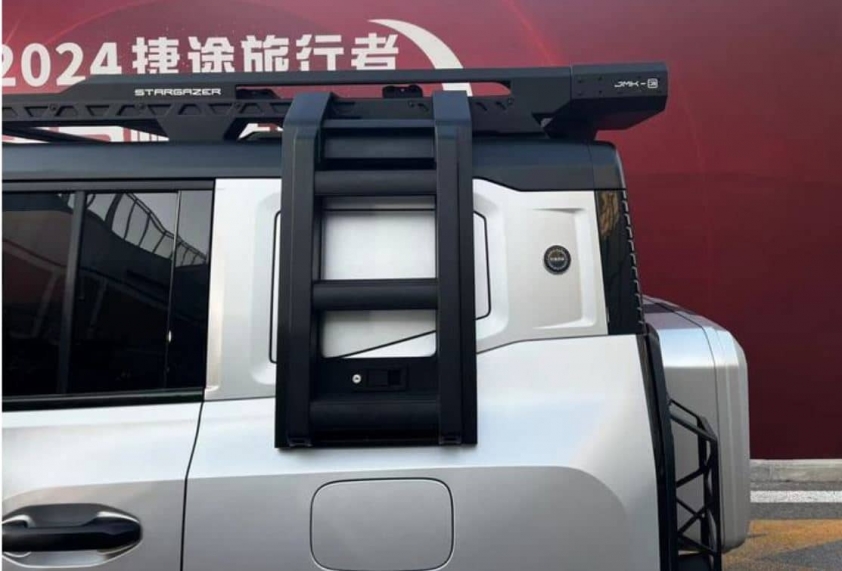 SUV địa hình siêu hầm hố Jetour JMK Traveller ra mắt, giá quy đổi chưa đến 800 triệu đồng 399312