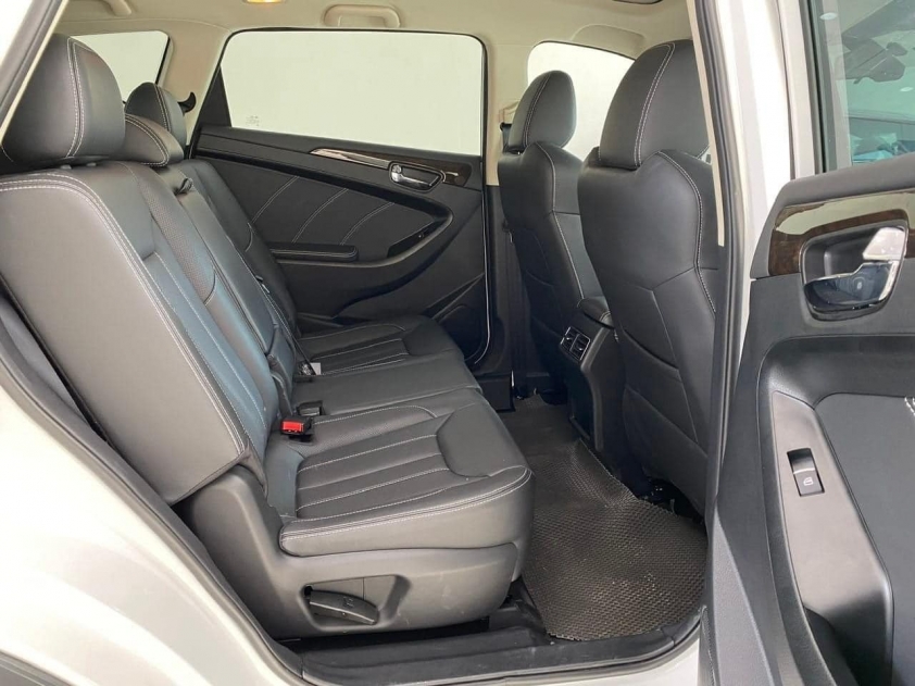 SUV ngang cỡ Honda CR-V giảm giá