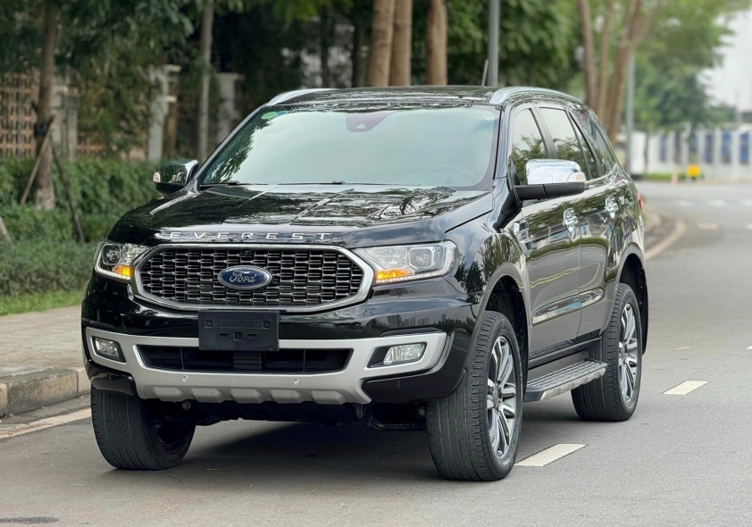 Ford Everest lăn bánh 3 năm mất giá hơn nửa tỷ đồng trên sàn xe cũ 408010