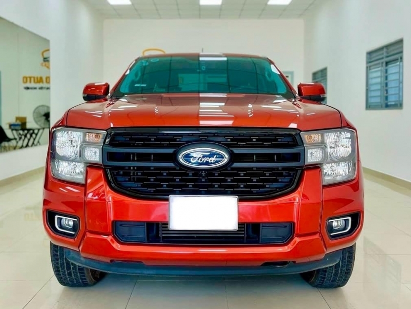Lăn bánh 20.000 km, 'vua bán tải' Ford Ranger chạy lướt rao bán lại với giá rẻ bất ngờ 410586