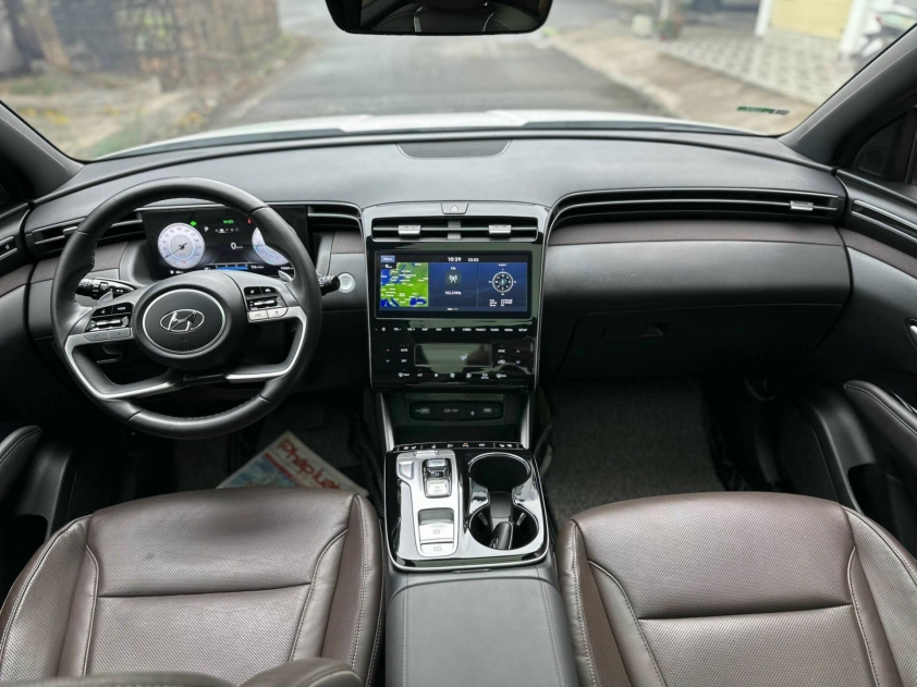 Lăn bánh 10.000 km, Hyundai Tucson đã lên sàn xe cũ với giá rẻ bất ngờ 411280