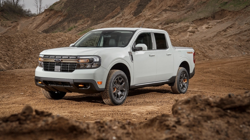 Bán tải 'đàn em' của Ford Ranger bị thu hồi do lỗi cụm đồng hồ 413183