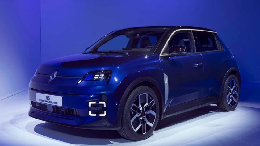 Renault 5 E-Tech 2024 trình làng: Mẫu ô tô điện rẻ hơn cả xe Trung Quốc 413958