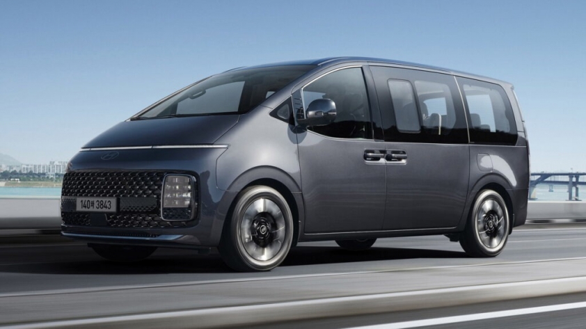 Hyunda-Staria-Hybrid-2024