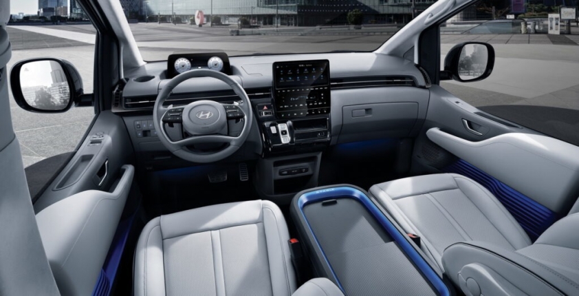 Hyunda-Staria-Hybrid-2024-3