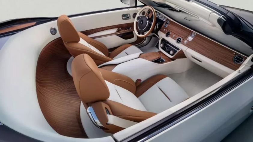 rolls-royce-arcadia-droptail-2
