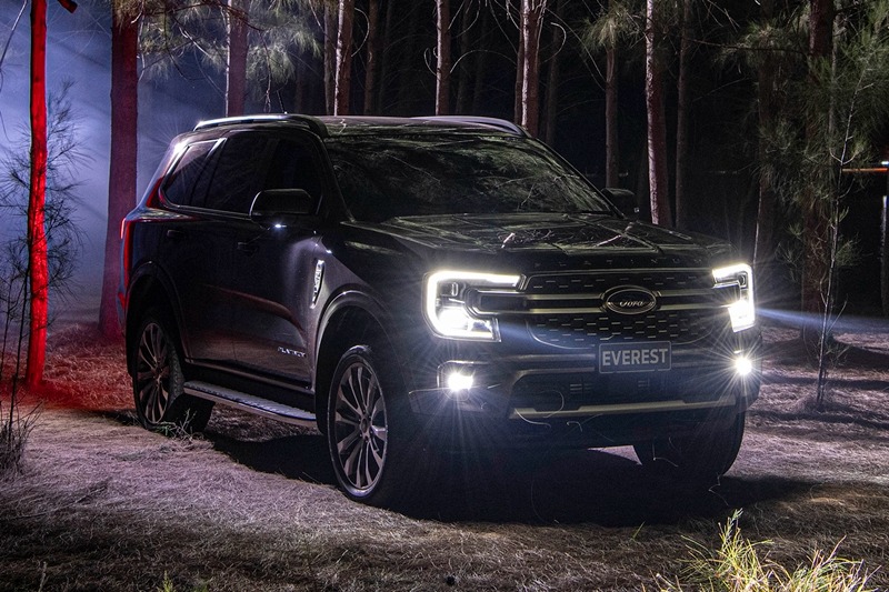 Ford Everest Platinum V6 chào sân thị trường Đông Nam Á: Giới hạn 350 chiếc, giá quy đổi 1,58 tỷ đồng 419795