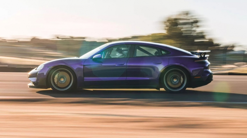 Porsche Taycan Turbo GT trình làng: Siêu xe điện nhanh và mạnh nhất từ trước đến nay 420181