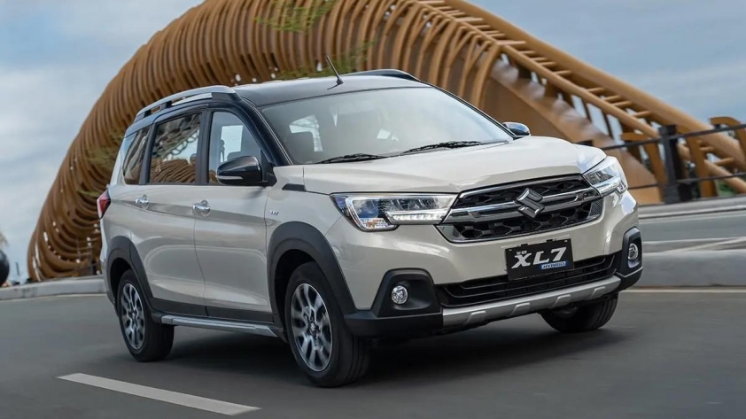Suzuki XL7 Hybrid 2024 ra mắt Đông Nam Á: 'Ăn xăng' chỉ 4,53 lít/100 km, giá quy đổi từ 555 triệu đồng 424634