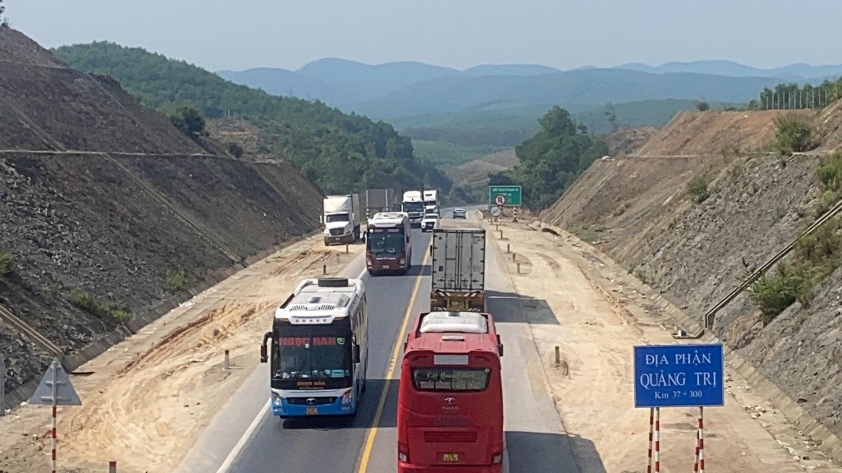 Đề xuất giảm tốc độ tối đa xuống 50-60 km/h đối với các cao tốc hai làn 424783