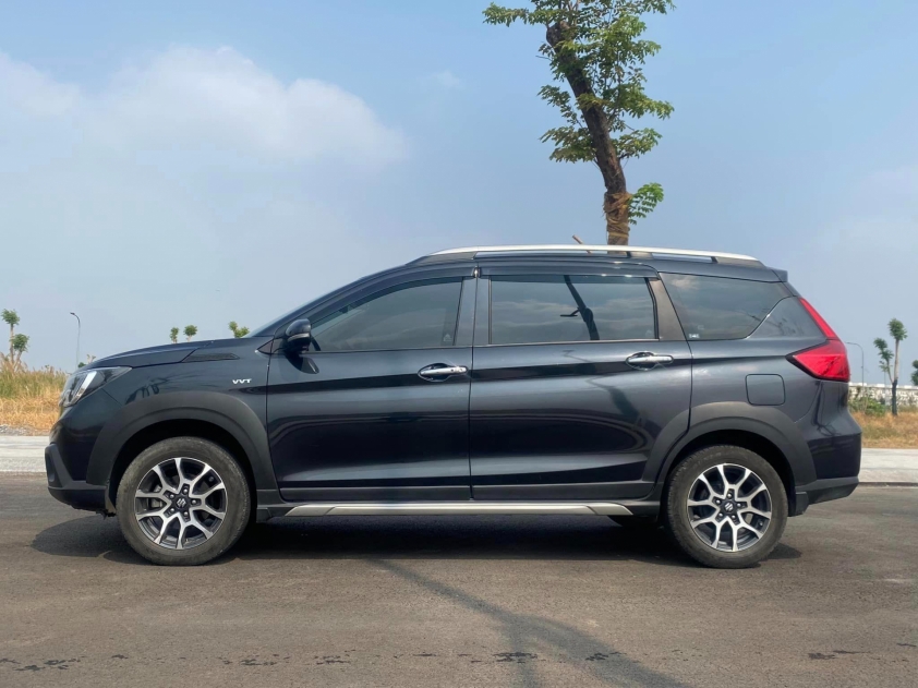 MPV gia đình Suzuki XL7 chạy lướt rớt giá ngỡ ngàng sau 3 năm lăn bánh 425262
