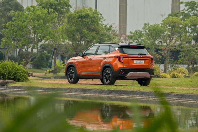 Kia Seltos 2024 trình làng thị trường Việt: Nâng cấp trang bị, giá từ 599 triệu đồng 428833