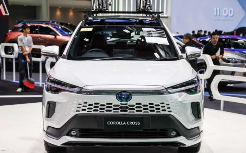 toyota-corolla-cross-bims-2024-1