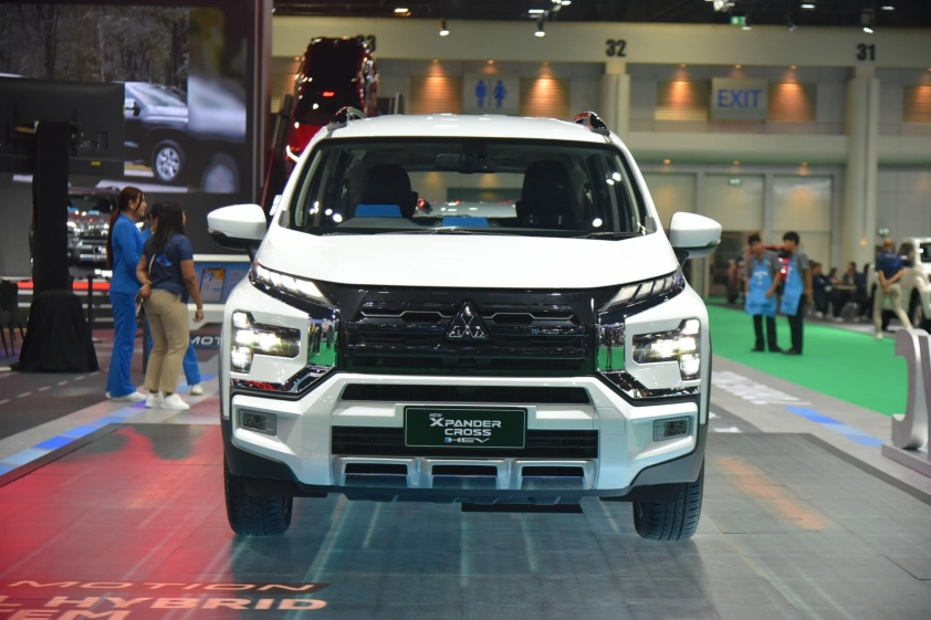 mitsubishi-xpander-hev-2024-1