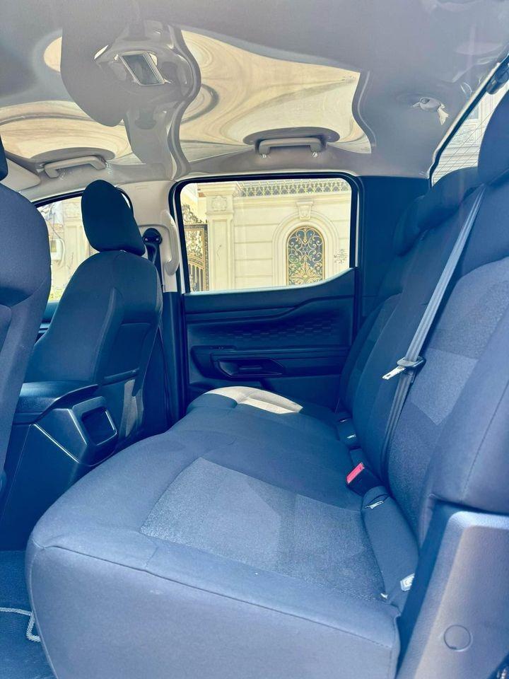 Sau 2 năm lăn bánh, Ford Ranger chạy lướt lên sàn xe cũ với giá ngỡ ngàng 429536
