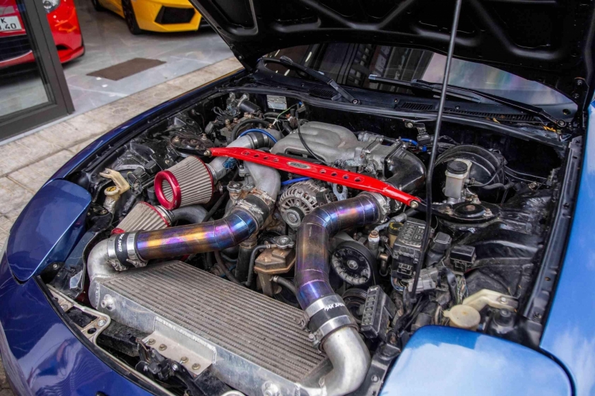 Cận cảnh Mazda RX-7 của 'vua cà phê Việt Nam': Biểu tượng thể thao một thời 432052
