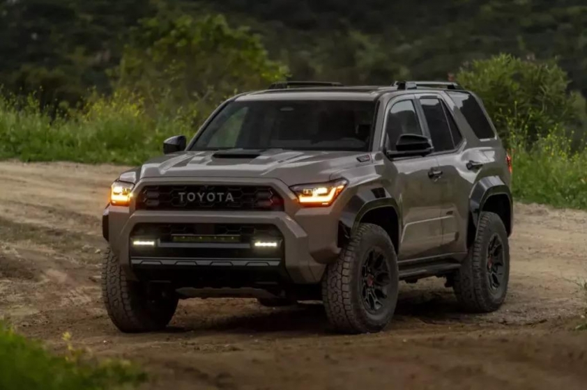 Trình làng SUV 'nồi đồng cối đá' Toyota 4Runner 2025: Diện mạo hầm hố, có tùy chọn hybrid 440768