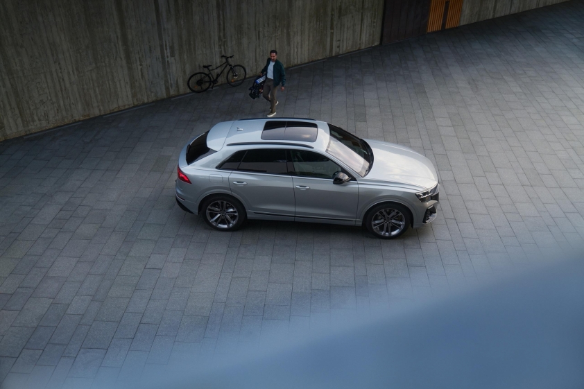 audi-q8-2024-3