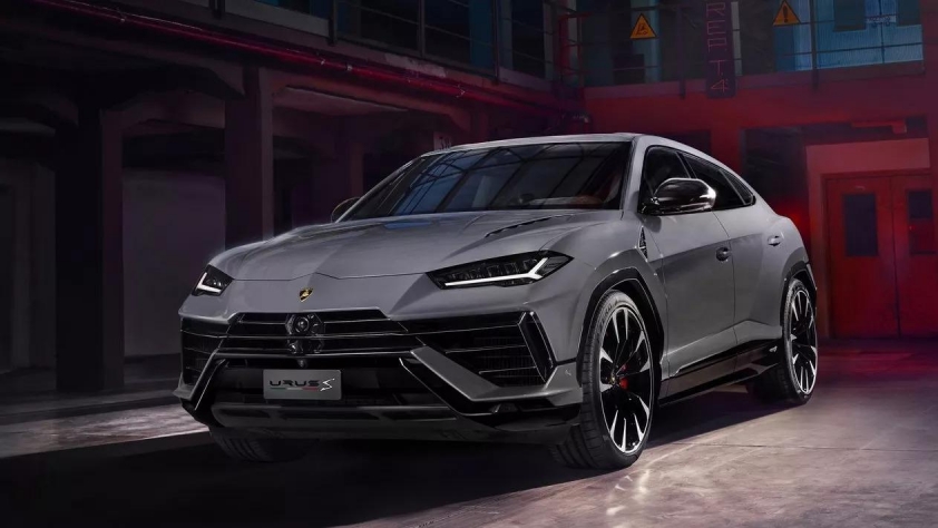 Lamborghini Urus 'lĩnh án' triệu hồi do nắp ca-pô có thể bật ra khi xe đạt tốc độ hơn 150 km/h 468207