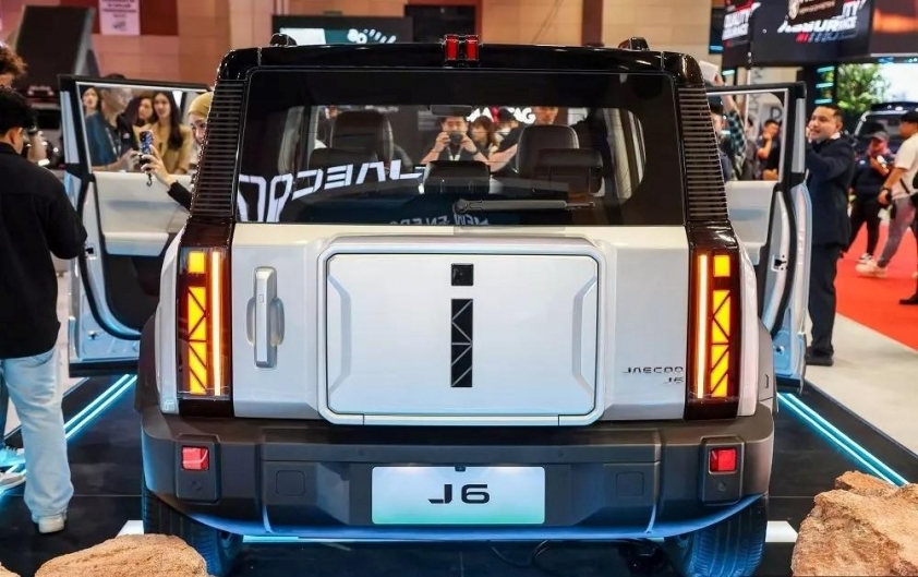 Jaecoo J6 - SUV điện cùng phân khúc VinFast VF 6 tiếp tục ra mắt Đông Nam Á, về Việt Nam vào năm sau 469484