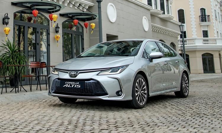 Kia K3 'đảo chính' thành công, ngôi vương không còn thuộc về Mazda3 480323