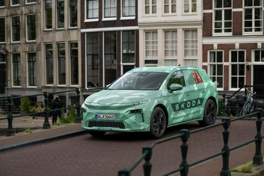 Skoda-Elroq-2