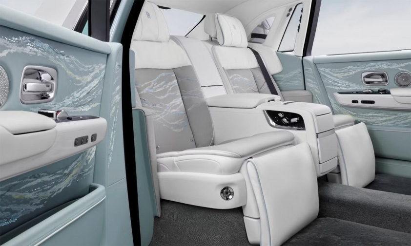 Chiêm ngưỡng siêu phẩm Rolls-Royce Phantom Scintilla, sản xuất giới hạn chỉ 10 chiếc 516897