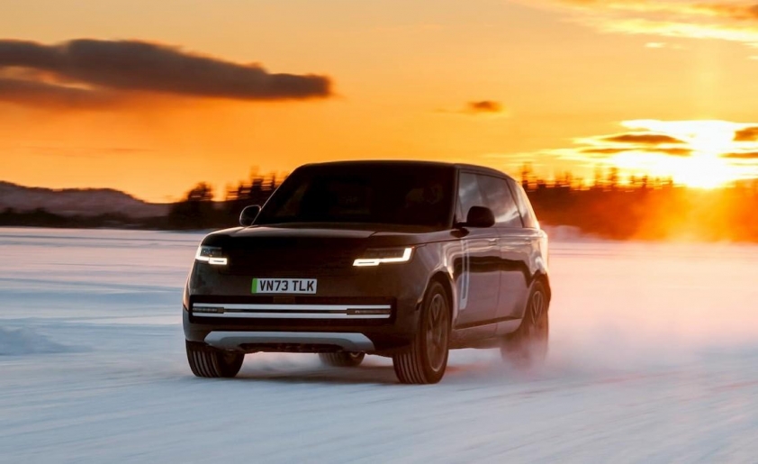 Range-Rover-electric-images-2