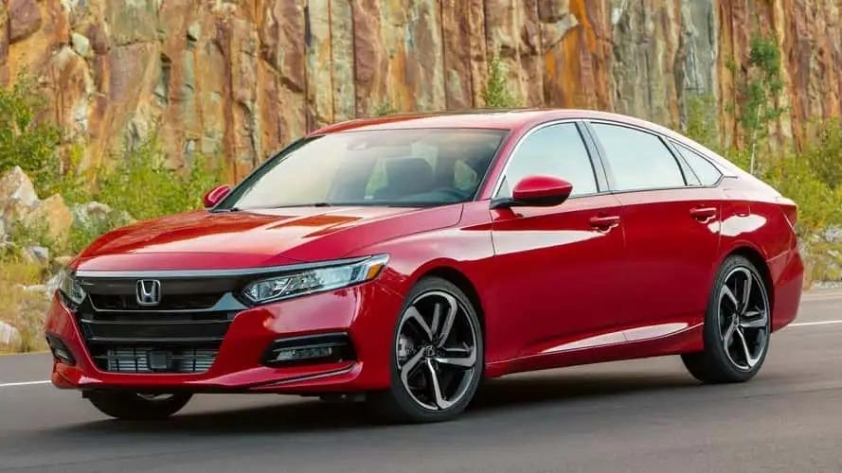 Lexus và Toyota dẫn đầu danh sách 10 hãng xe có ô tô đã qua sử dụng đáng tin cậy nhất 522245