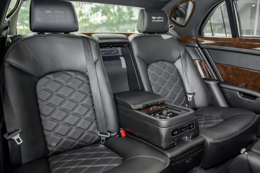 Chiêm ngưỡng chiếc Bentley Mulsanne Le Mans Edition độc nhất Việt Nam 583669