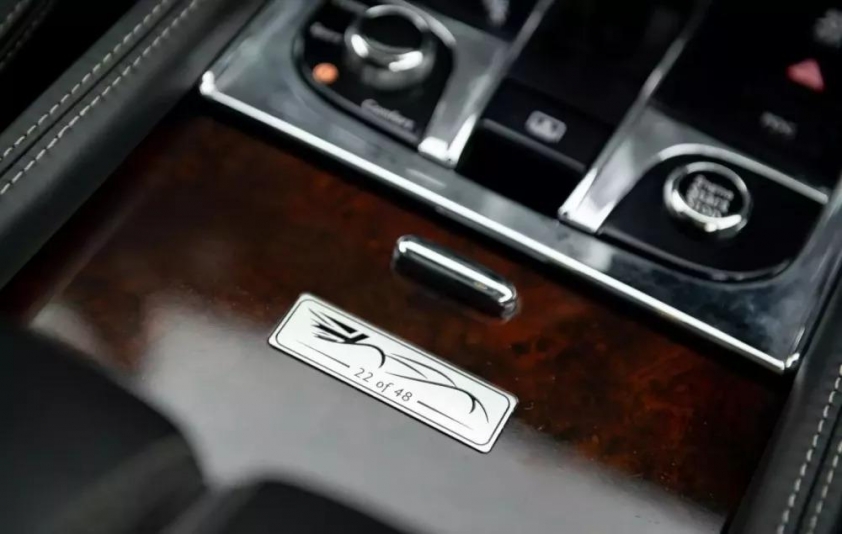 Chiêm ngưỡng chiếc Bentley Mulsanne Le Mans Edition độc nhất Việt Nam 583670