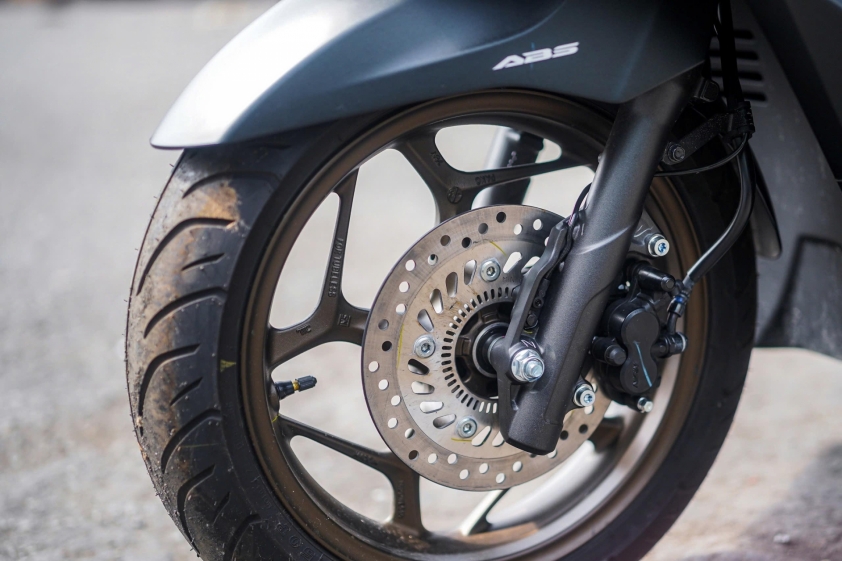 Lô Honda PCX 160 2025 đầu tiên đã cập bến thị trường Việt 593257