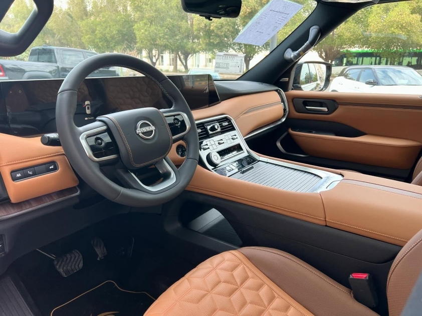 Nissan Patrol 2025 có thể về Việt Nam vào tháng 5, dùng trang bị xịn sò đấu Toyota Land Cruiser 601885