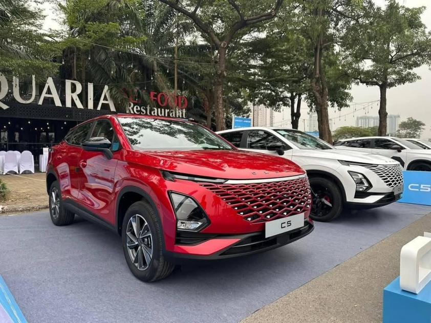 Omoda C5 Luxury trình làng khách Việt với giá mở bán chỉ 499 triệu đồng 608720
